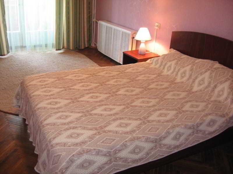 Ukrainian Hotel Service Apartments Kiev Exterior foto